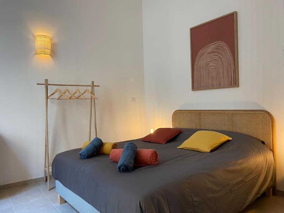 Appartement Avec Ventilateurs Proche Du Palais Des Papes Avignone Esterno foto